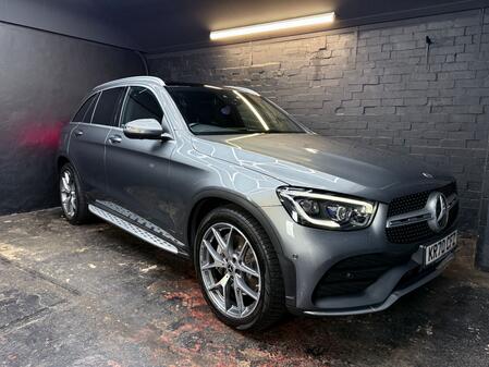 MERCEDES-BENZ GLC CLASS 2.0 GLC300d AMG Line